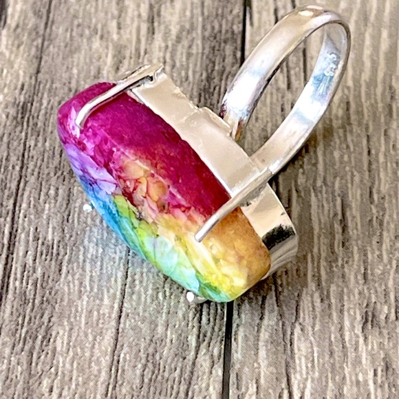 Rainbow Solar Quartz Ring - Picture 8 of 8